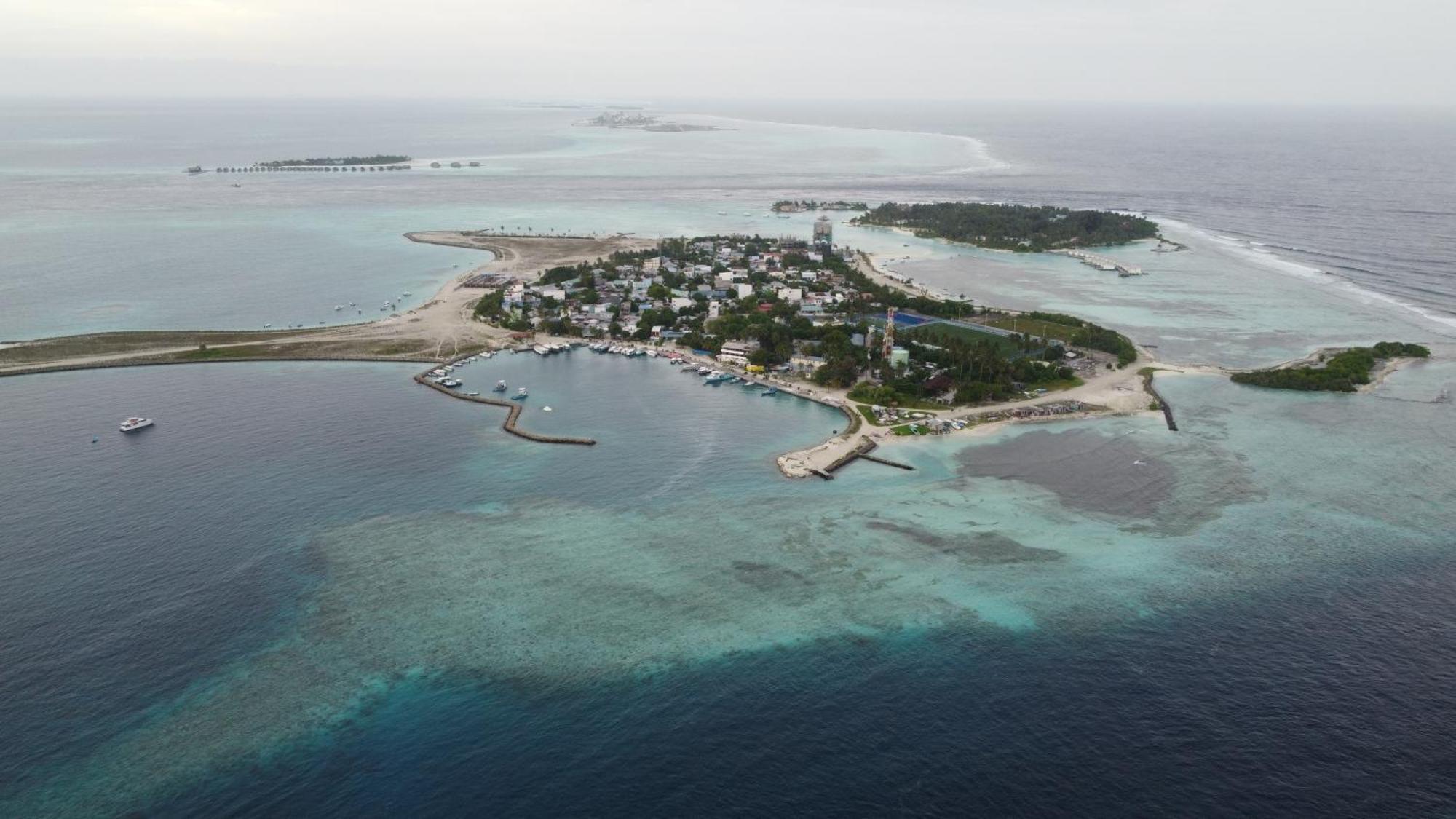 Moodhumaa Inn Guraidhoo  Exterior photo